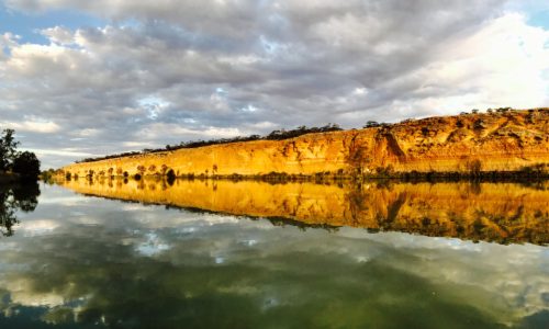 Murray River Houseboat Adventure. South Australia