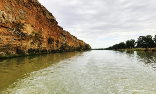 Murray River Houseboat Adventure. South Australia