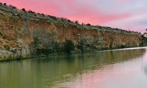 Murray River Houseboat Adventure. South Australia