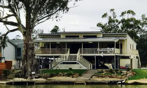 Murray River Houseboat Adventure. South Australia