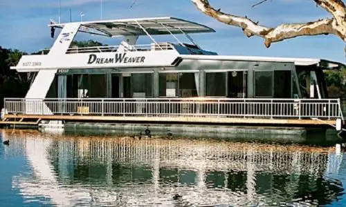 White Houseboats. Mannum. South Australia